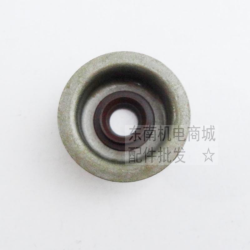 汽油发电机配件GX160气门油封 汽油机水泵168F170F GX200气门油封