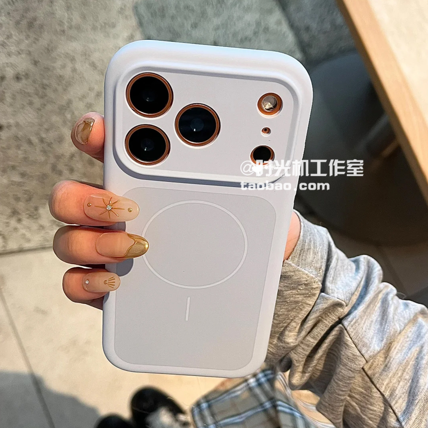 适用iPhone17Promax方块磁吸液态