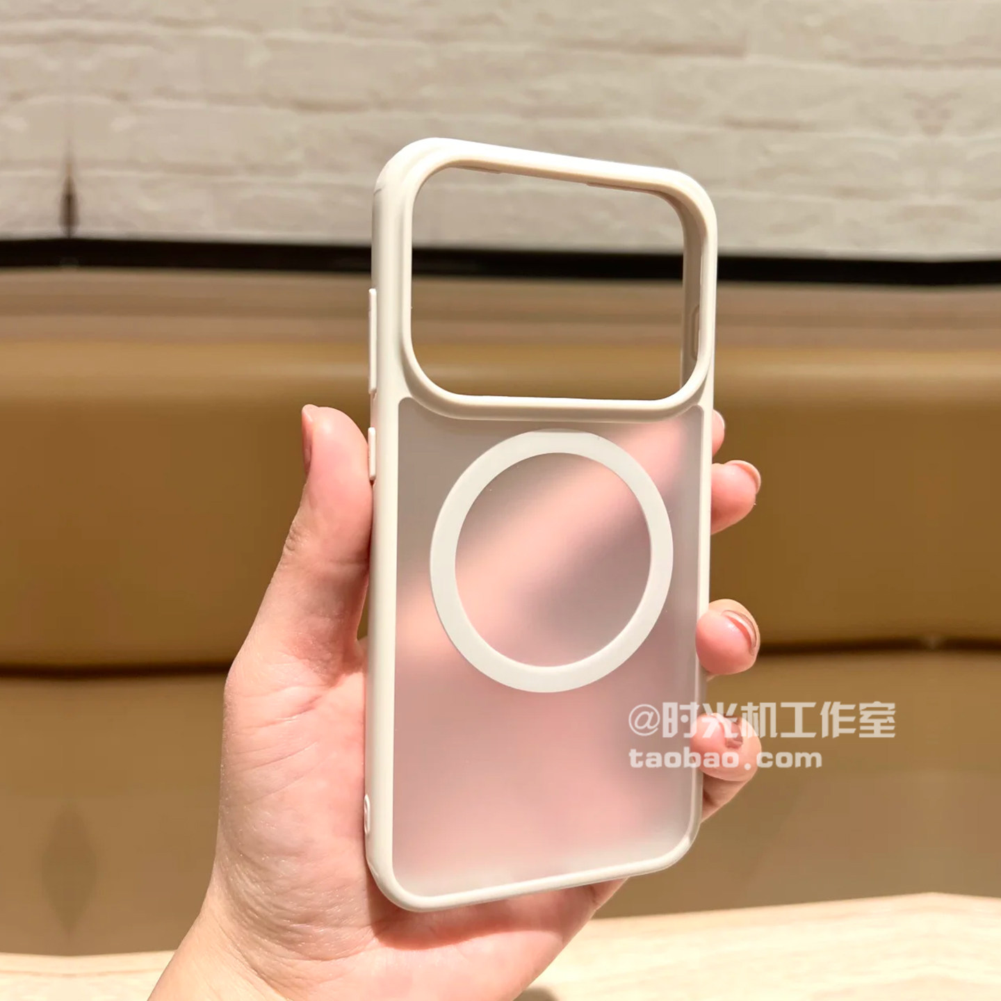 磨砂霜白护甲磁吸壳适用小米17Promax手机壳Xiaomi17半透明红米K90大孔PC硬壳软边Note15高档商务男turbo4女+