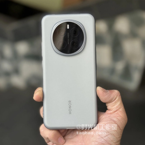 适用荣耀Magic8冰雾黑透明PP壳薄