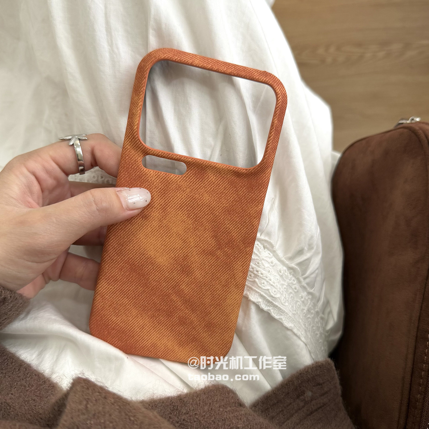 复古南瓜橙牛仔布纹适用小米17手机壳M17Promax布艺保护套15Ultra磨砂抗指纹14绒布PC贴皮秋冬新款男女半包边