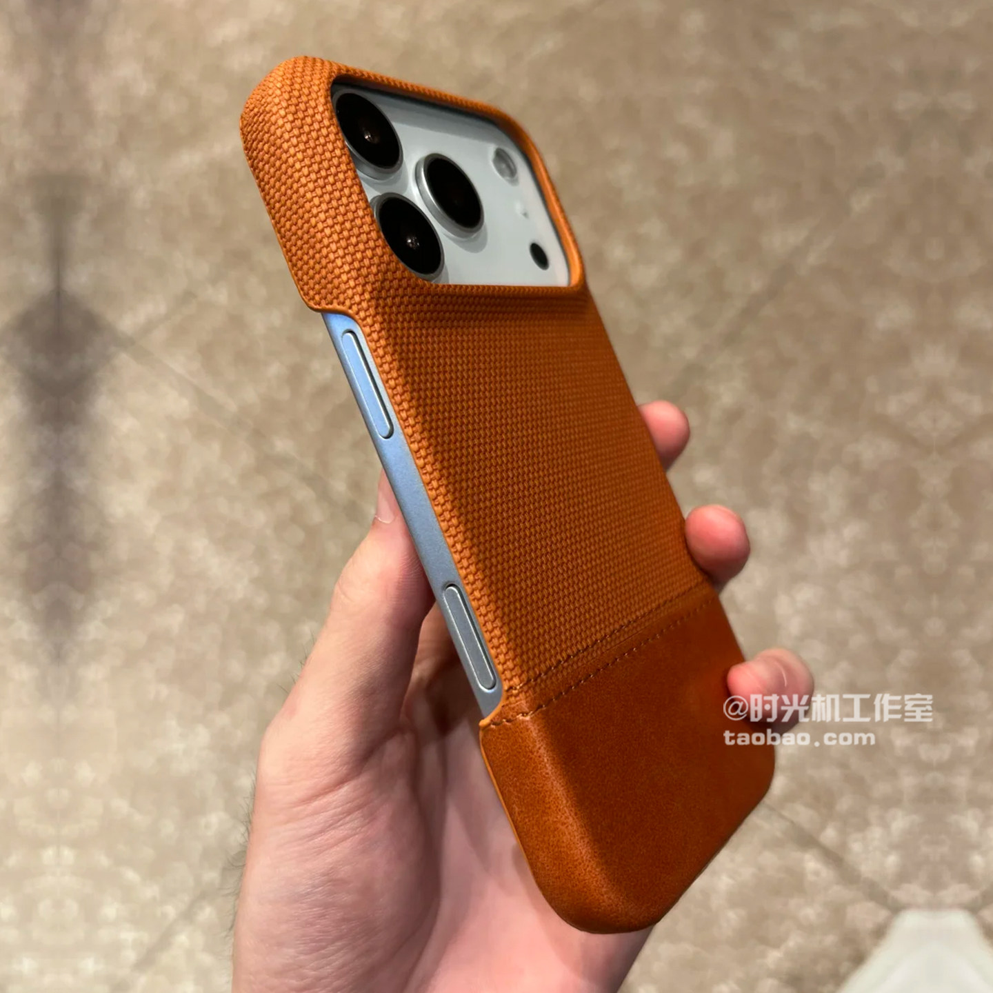 适用小米15素皮布纹双拼半包硬壳