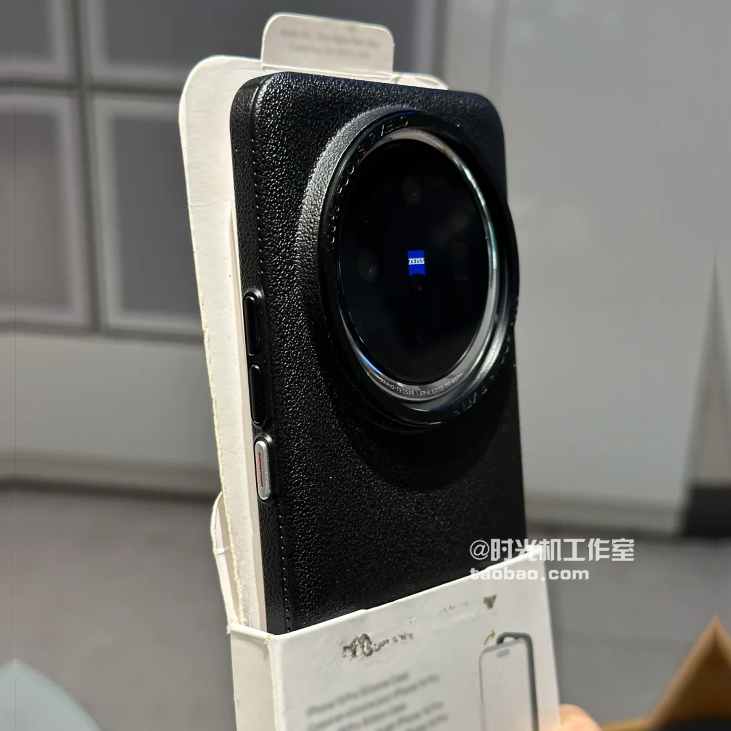 适用华为Mate70金属框荔枝纹大孔
