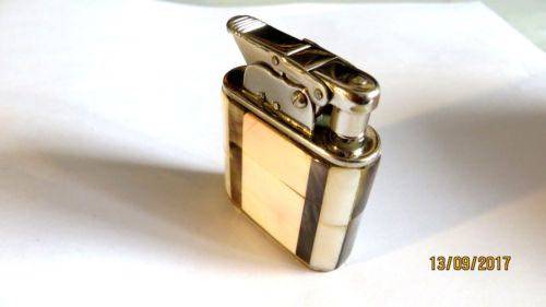 特價 全新機！德國1930年BeBe365 古董煤油打火機 機身貼原裝貝母在類目 ZIPPO/瑞士軍刀/眼鏡, 品牌打火機及配件, 其它, 煤油打火機中 - 來自Buy2taobao.com提供專業的淘寶代購服務