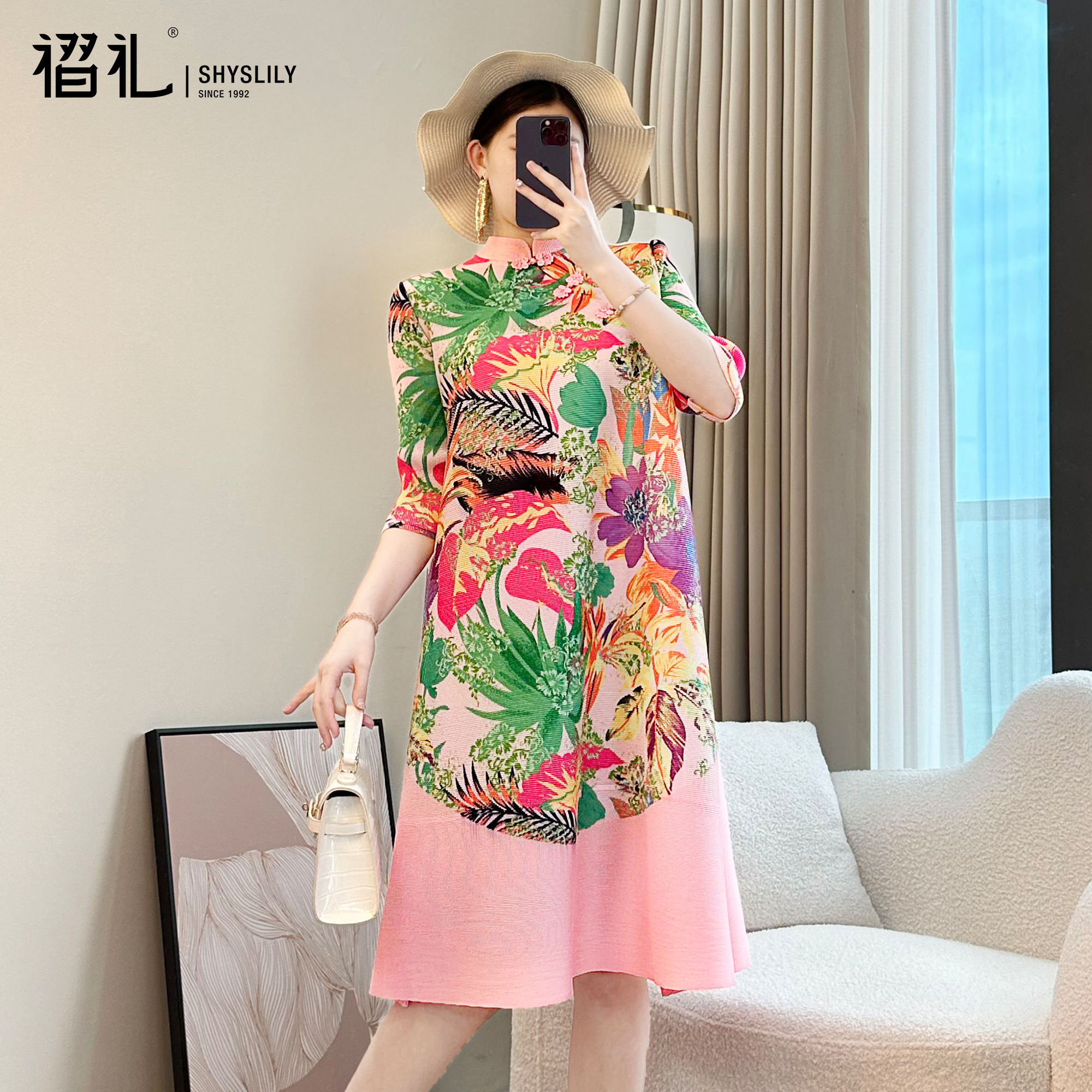 三宅复古印花气质妈妈连衣裙春装