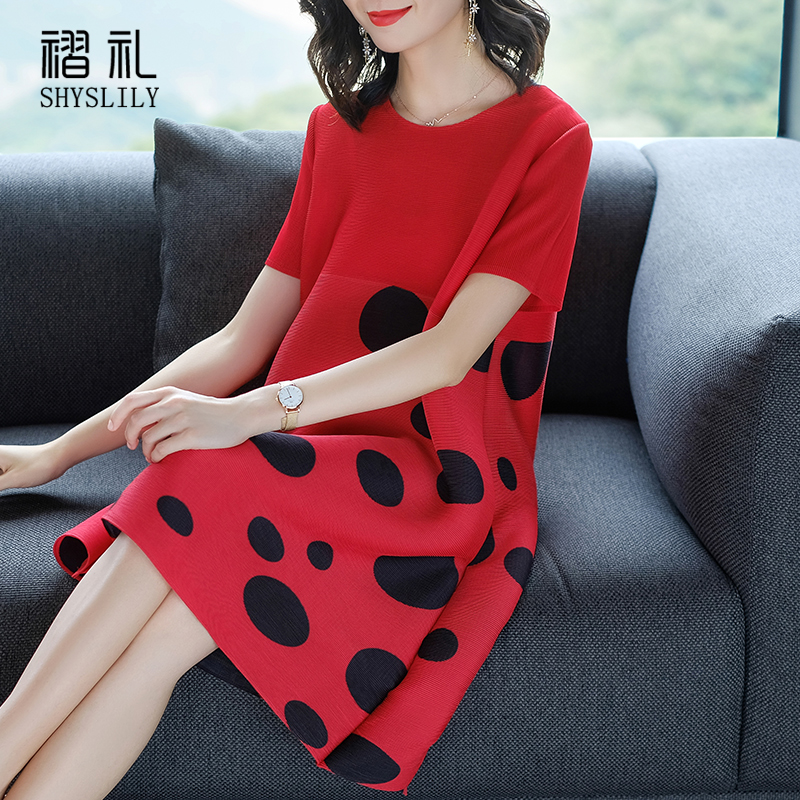 褶禮2018夏裝新款時尚女裝歐洲站氣質ol大碼寬松A字裙波點連衣裙