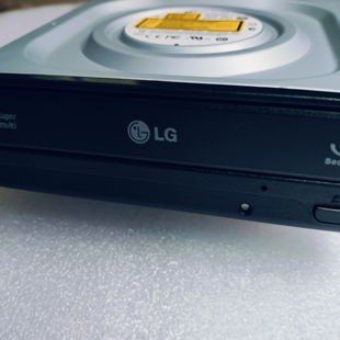 包邮 rw刻录机台式 LG原装 电脑SATA接口活动冲钻价不要错过 DVD