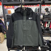 乔丹秋冬男子梭织风衣户外拼色薄绒单冲锋衣防风外套FFD13223435