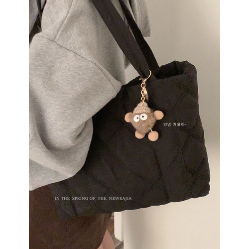 秋冬尼龙布羽绒包包女2025新款潮韩国托特包百搭休闲大容量单肩包