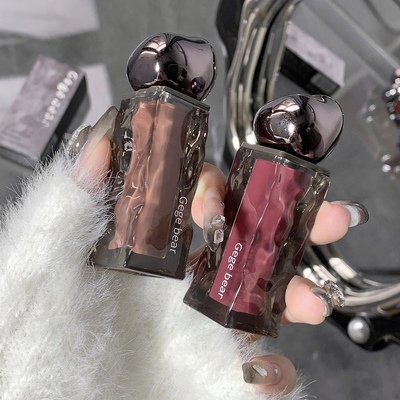 黄皮天菜~冰山熔岩显白唇釉镜面