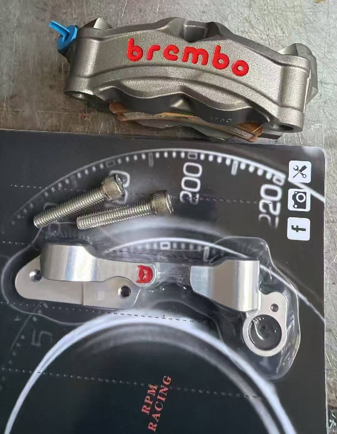 Vespa GTV300改装辐射卡钳套装m50s卡钳水鸟卡钳魔法工厂转接码