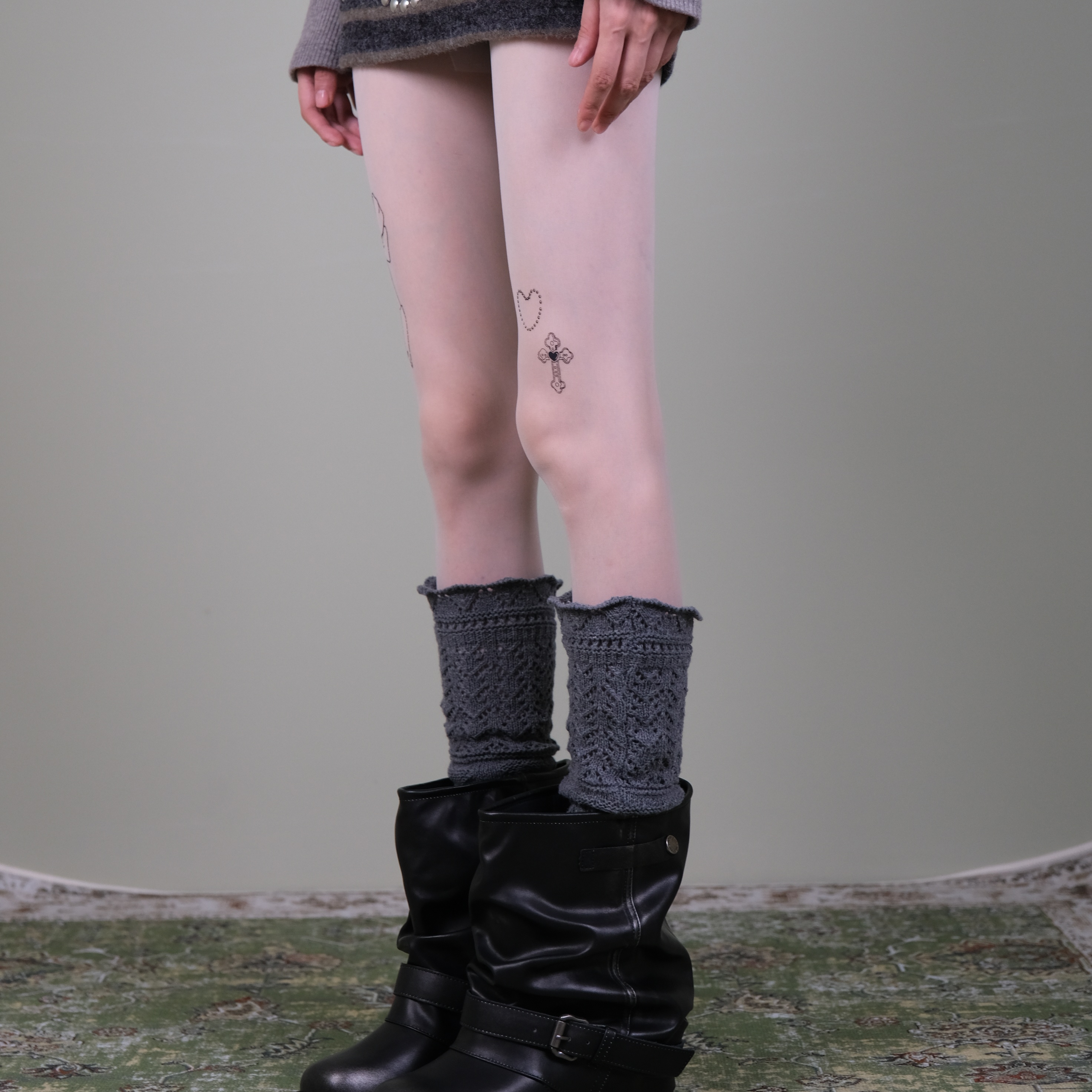 蝴蝶结丝袜搭配堆堆针织袜套