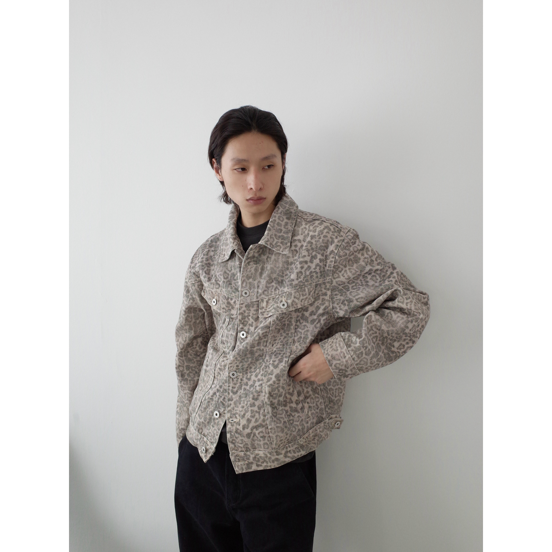 INKNOTS水洗豹纹短宽翻领夹克