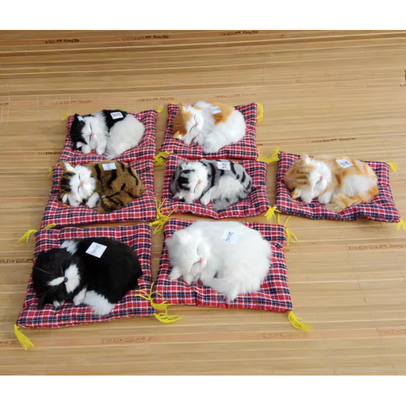 仿真猫摆件按压会叫小睡猫