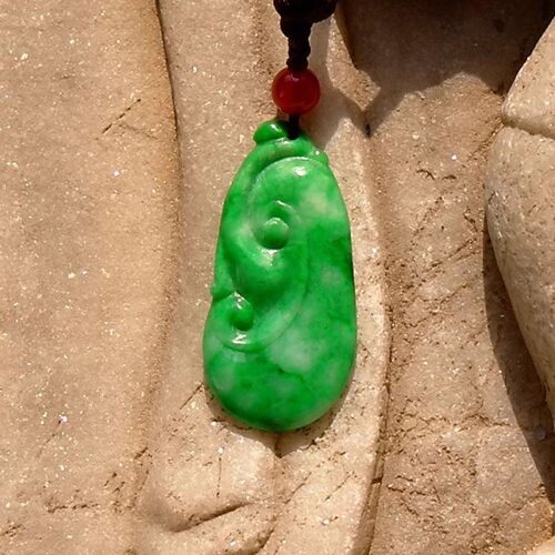 天然A货缅甸老坑翡翠吊坠挂件
