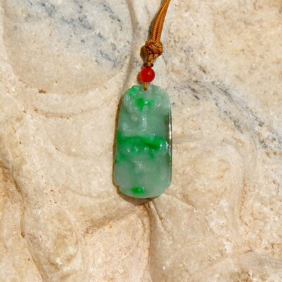 宝=瑟5881库存天然A货缅甸老坑正阳绿翡翠如意灵芝牌吊坠证书