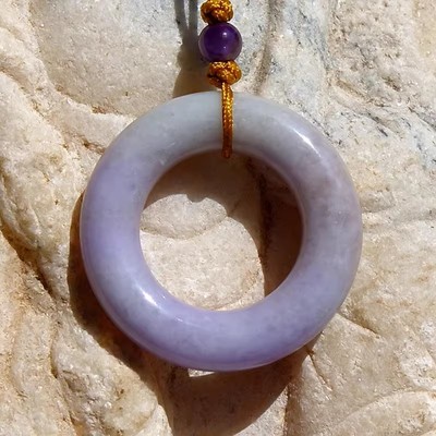 天然A货缅甸老坑翡翠吊坠挂件