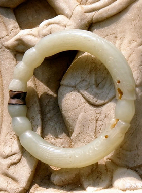 天然和田玉籽料双龙戏珠玉手镯子