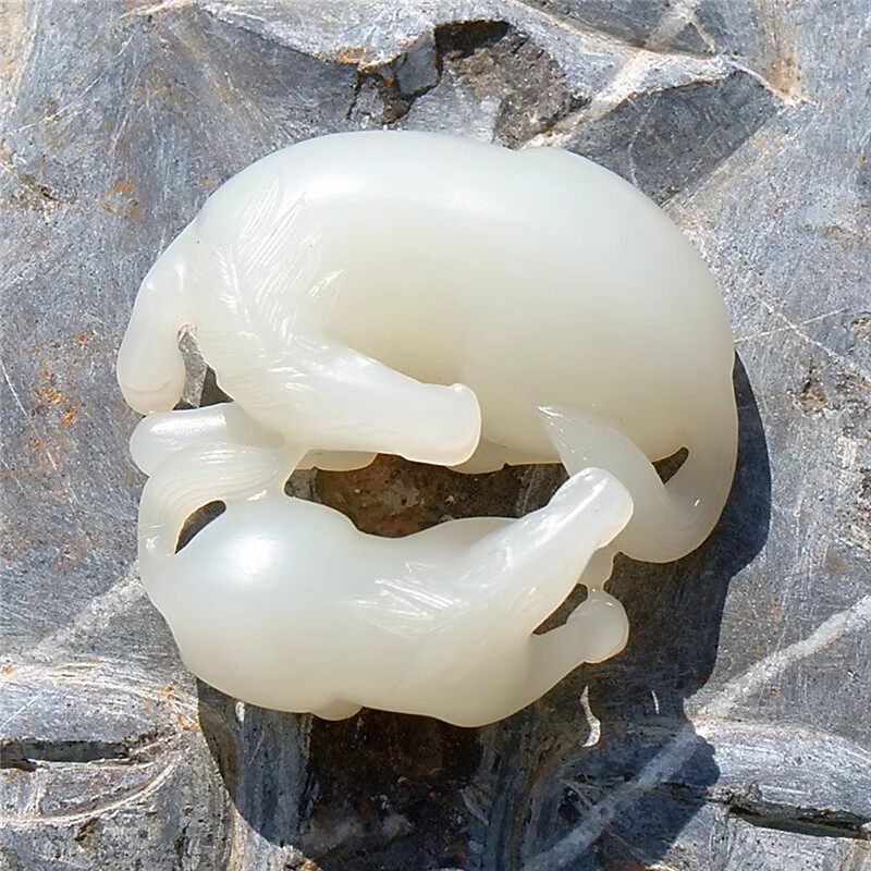 真=成0358天然新疆和田玉籽料羊脂玉十二生肖马挂件吊坠北大证书
