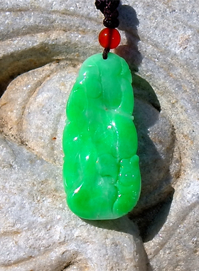 起=舞9136天然A货缅甸老坑正阳绿翡翠荷叶鱼吊坠挂件手工雕刻证书