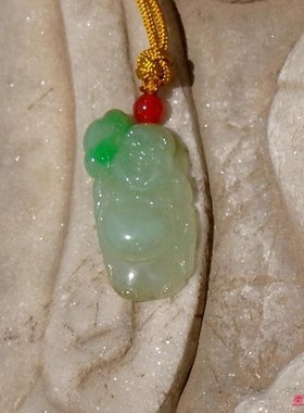 水=绿5059天然A货缅甸老坑正阳绿翡翠巧色立佛吊坠挂件宝玉石证书