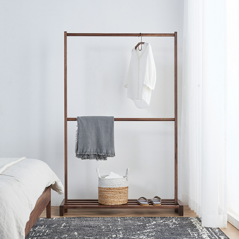 北美黑胡桃木落地衣架实木衣帽架