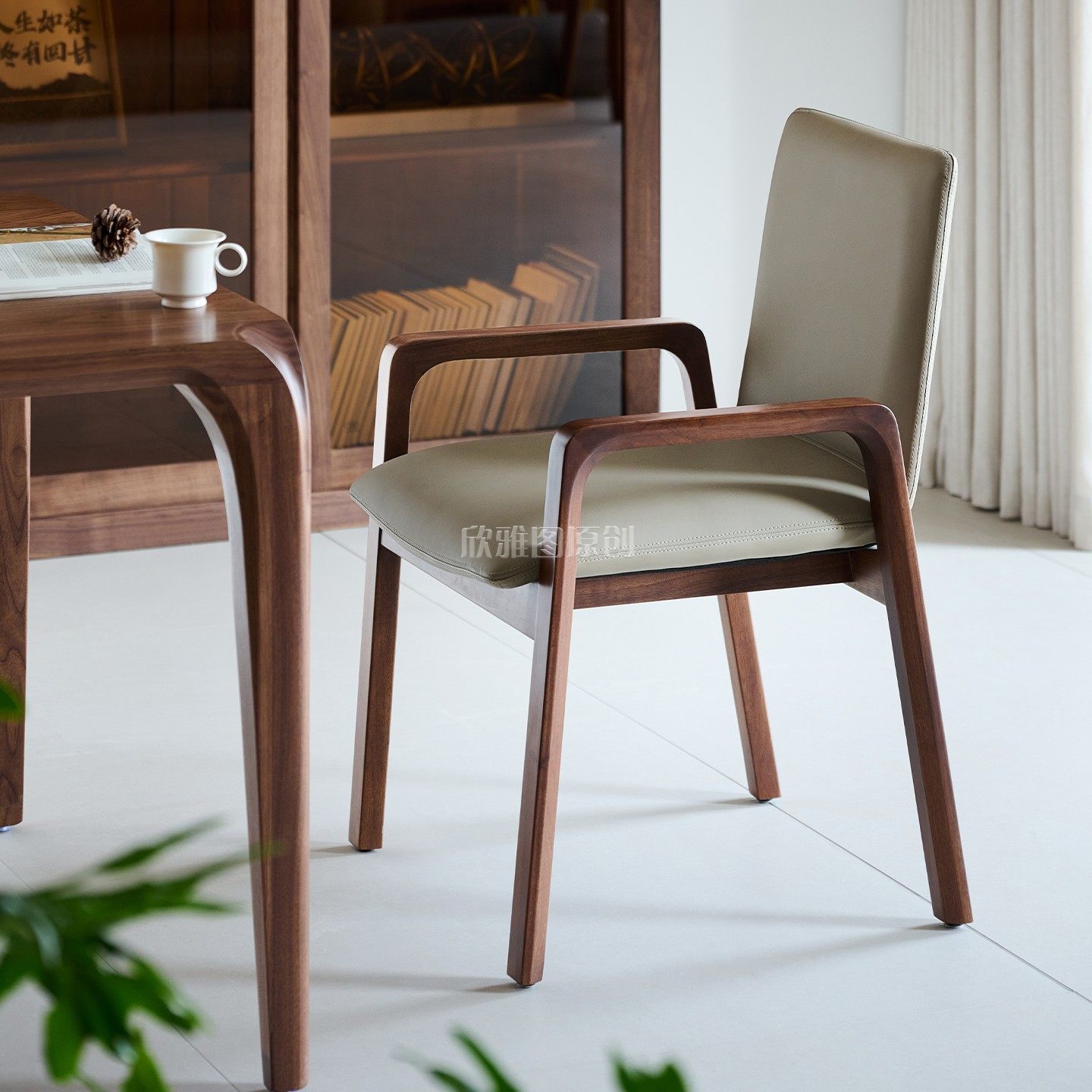 北美黑胡桃木实木真皮餐椅餐桌椅子家用高级感靠背椅扶手椅主人椅,住宅家具,餐椅,淘宝优惠券,粉丝福利购,淘宝优惠卷