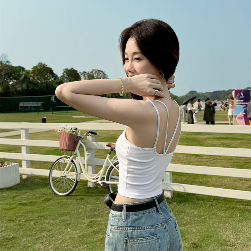 黑色吊带背心女内搭2026新款外穿带胸垫美背文胸一体大码打底上衣