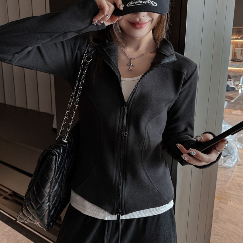 W2026新款半高领外套女美式设计感小众加厚磨毛保暖外穿显瘦上衣