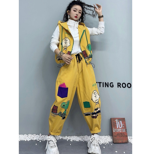 史努比卡通马甲两件套女秋季新款宽松个性洋气连帽马甲哈伦裤套装
