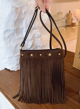 高级感复古麂皮绒牛仔风流苏包女式2025新款时尚单肩包百搭斜挎包