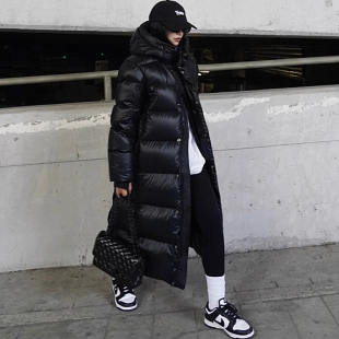 2025先锋3.0八格鹅绒开衩黑金长款 连帽加厚外套 过膝羽绒服情侣款