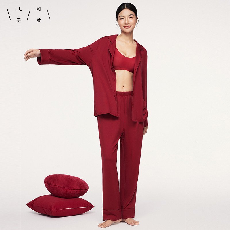 乎兮牛奶丝本命年红色睡衣女家居服春秋宽松翻领长袖情侣套装冬季