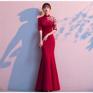 红色鱼尾裙年会晚礼服女旗袍刺绣迎宾礼服礼仪颁奖学生演出服合唱