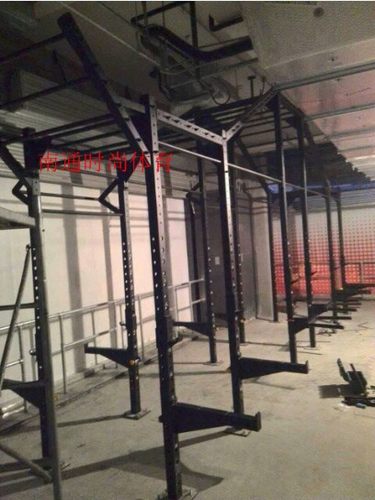 体能训练综合攀爬架私教健身专用