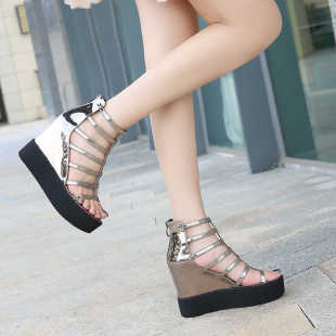 内增高跟防水台罗马鞋 时尚 松糕厚底粗跟镂空绑带夏季 坡跟罗马凉鞋