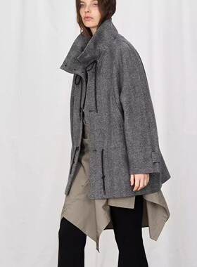 PIECE MIND黑色条纹抽褶花苞领设计中长款外套