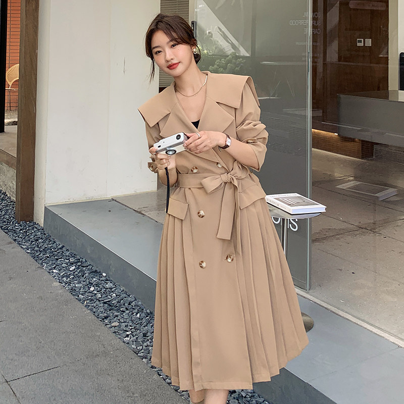 【秋季新款】感海军领百褶风衣287-F2252-P150-K218,女装风衣,浙宝287