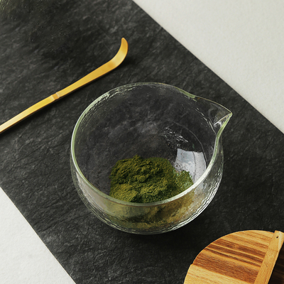 晶莹日式锤目纹玻璃抹茶碗