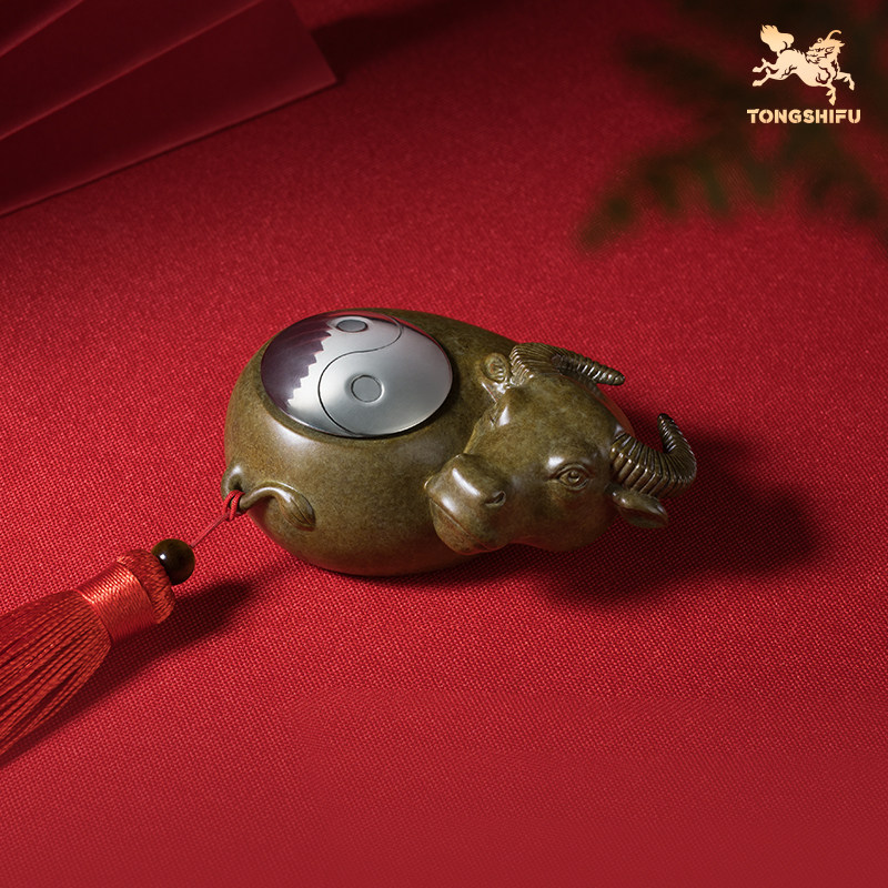 铜师傅《扭转乾坤》客厅桌面牛摆件 家居装饰品手把件,家居饰品,装饰摆件,淘宝优惠券,粉丝福利购,淘宝优惠卷