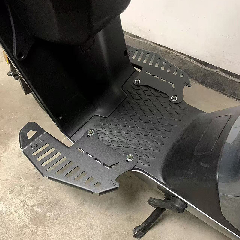 小牛G2加装前脚踏板F2前搁脚