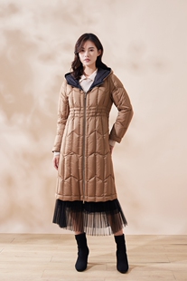 天轩商场同款2023女冬新长款羽绒服白鹅绒时尚轻薄不臃肿TGDY252