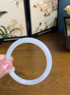 新疆直发正品和田玉羊脂白玉手镯老坑料细圆条镯子天然玉石带证书