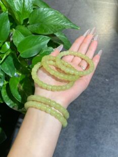 新疆直发正品和田玉若羌黄玉直切手串天然玉石黄口老料手链带证书