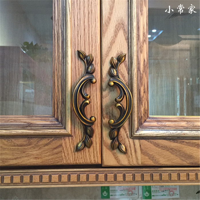 衣柜拉手2020年新款高档美式橱柜抽屉欧式柜子柜门仿古门把手单孔