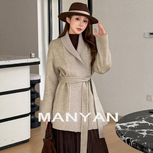 漫沿MANYAN螺纹拼接浴袍式大衣女