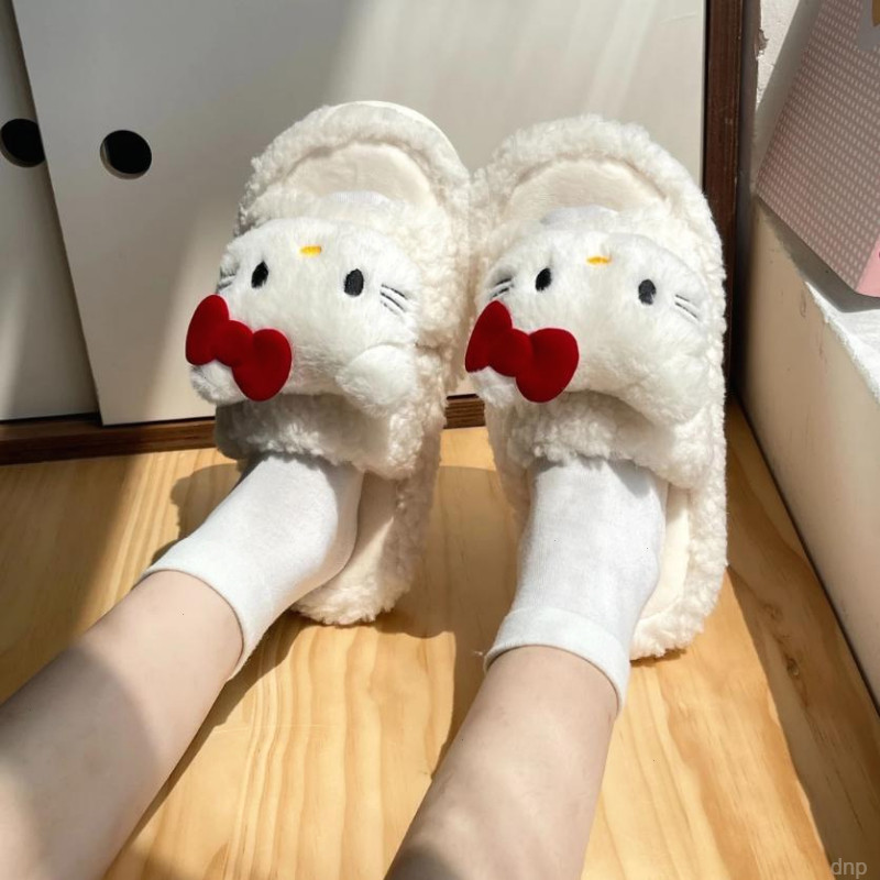 kt猫秋冬季保暖居家室内女一字防滑厚底毛绒毛毛拖鞋女冬日穿搭