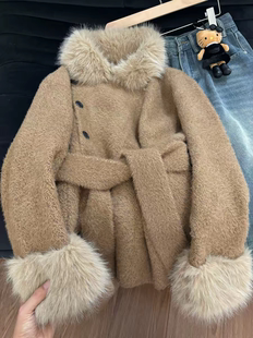 棕色水貂绒大衣 小个子短款 美式 高级感加厚宽松毛领外套女2025冬季