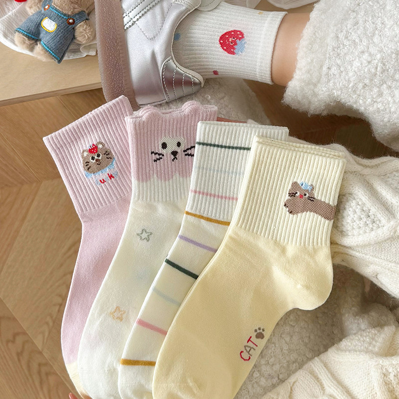 可爱撞色猫咪袜子女中筒袜春秋款纯棉透气无骨卡通韩版运动无骨冬