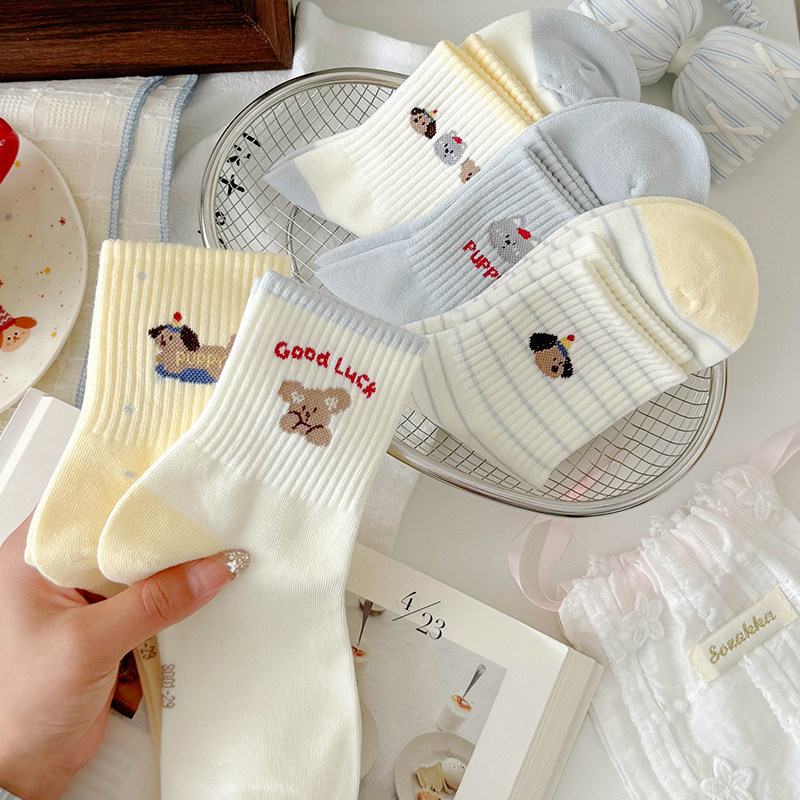 奶黄可爱卡通袜子女春秋新款爆款中筒袜纯棉透气防臭学生运动冬季,女士内衣/男士内衣/家居服,中筒袜,淘宝优惠券,粉丝福利购,淘宝优惠卷